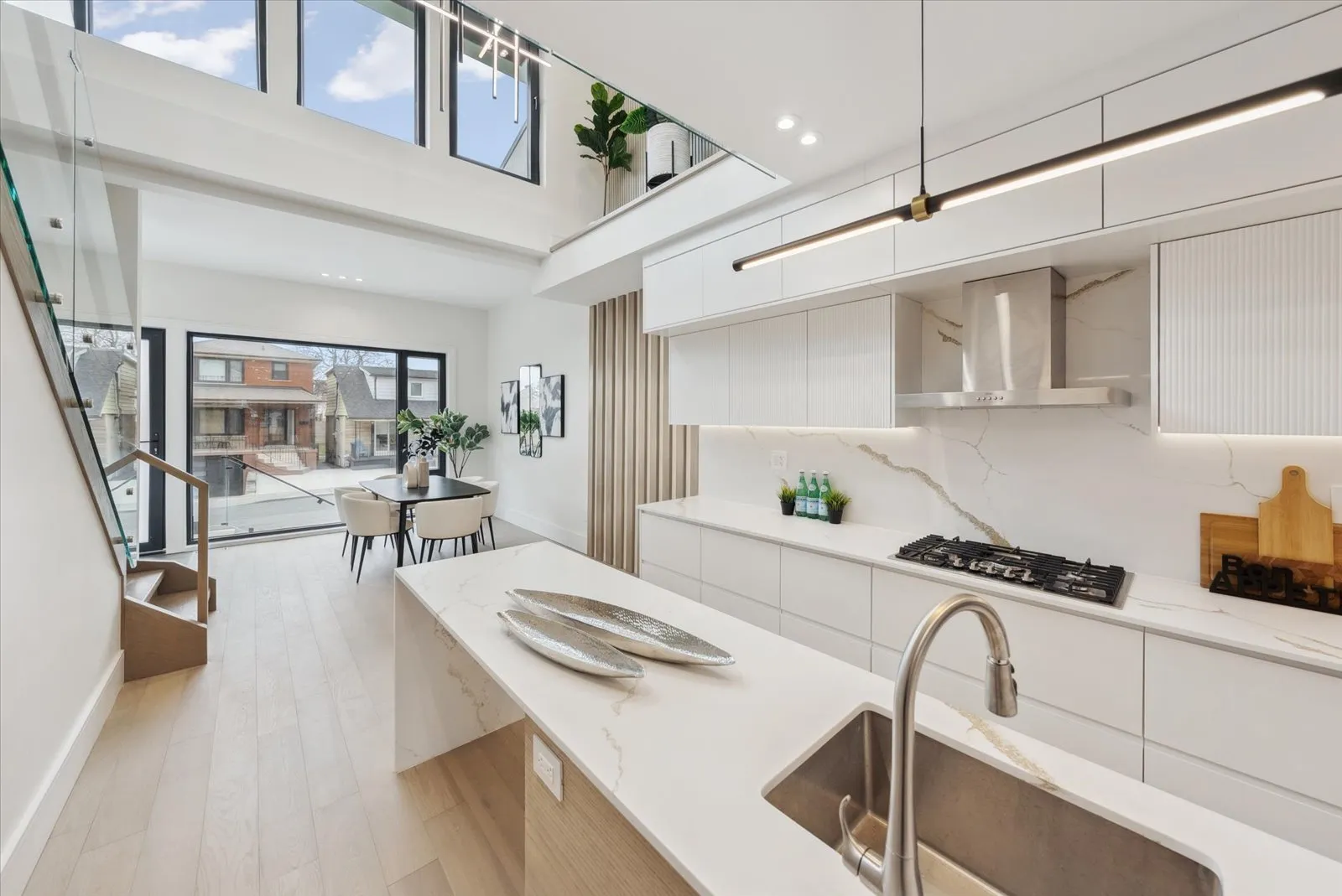 Custom Built-In Cabinetry Services in Toronto & GTA