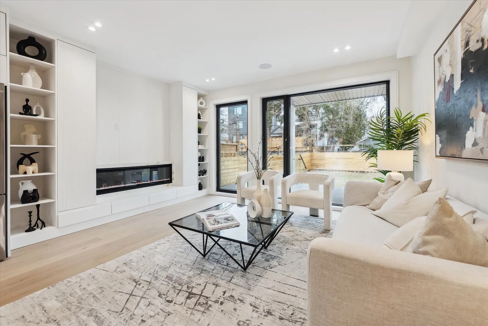 Complete Kitchen Renovation Contractor Services