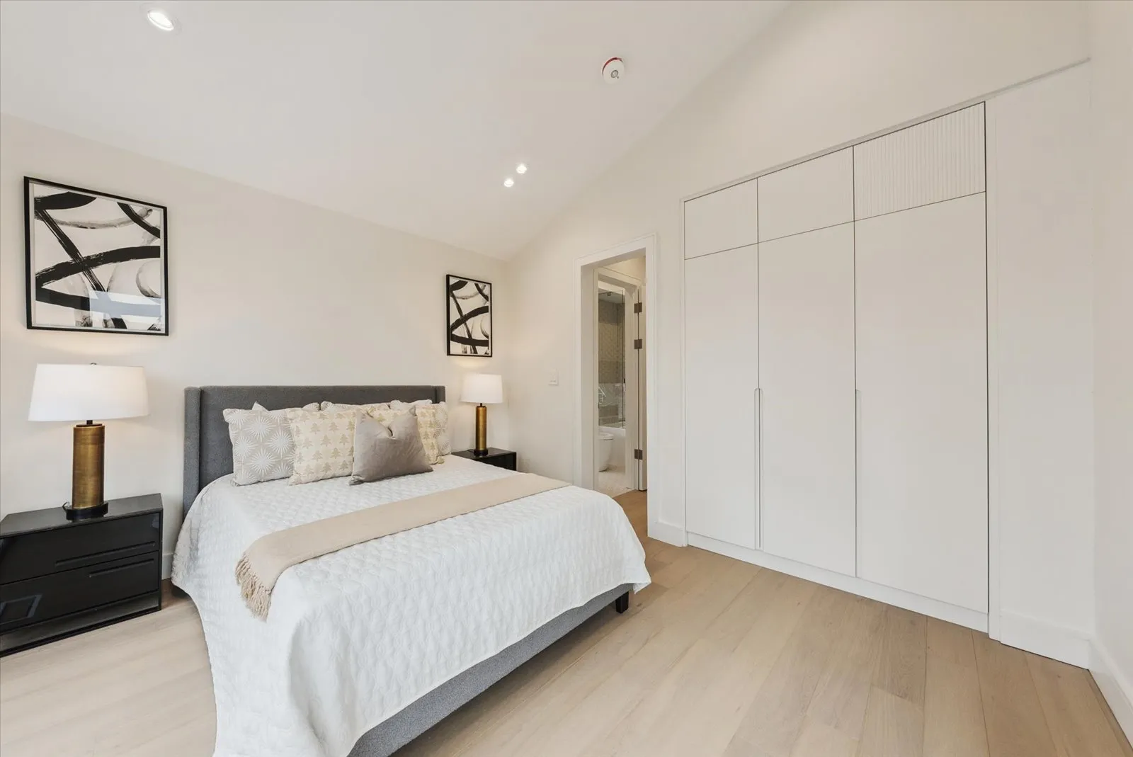 Kitchen Cabinet Pricing Toronto