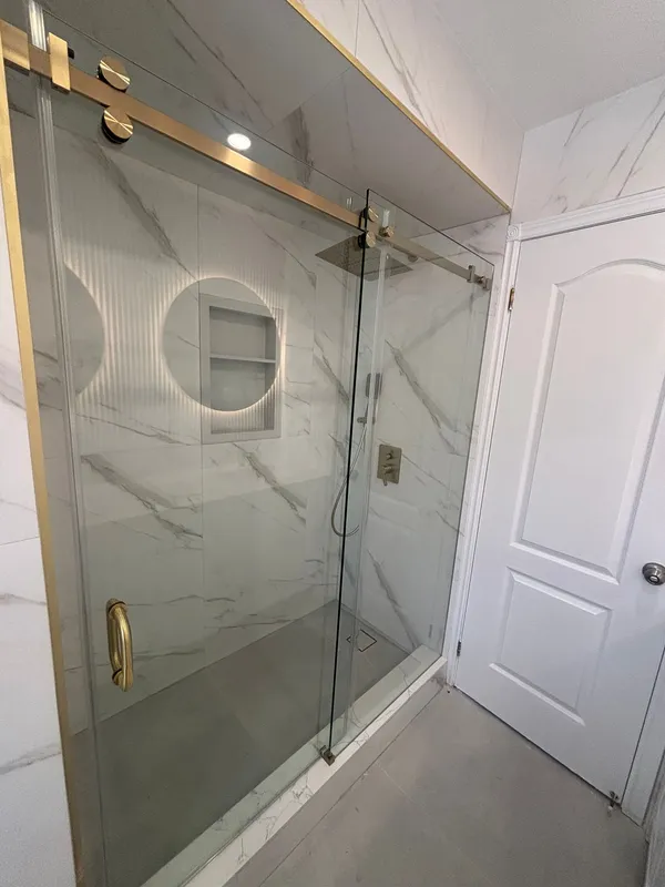 Elegant bathroom tile work Mississauga Ontario