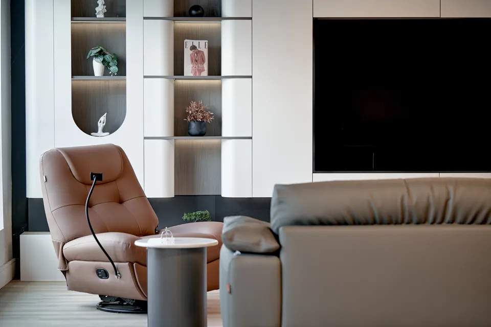 Built‑Ins & Media Walls