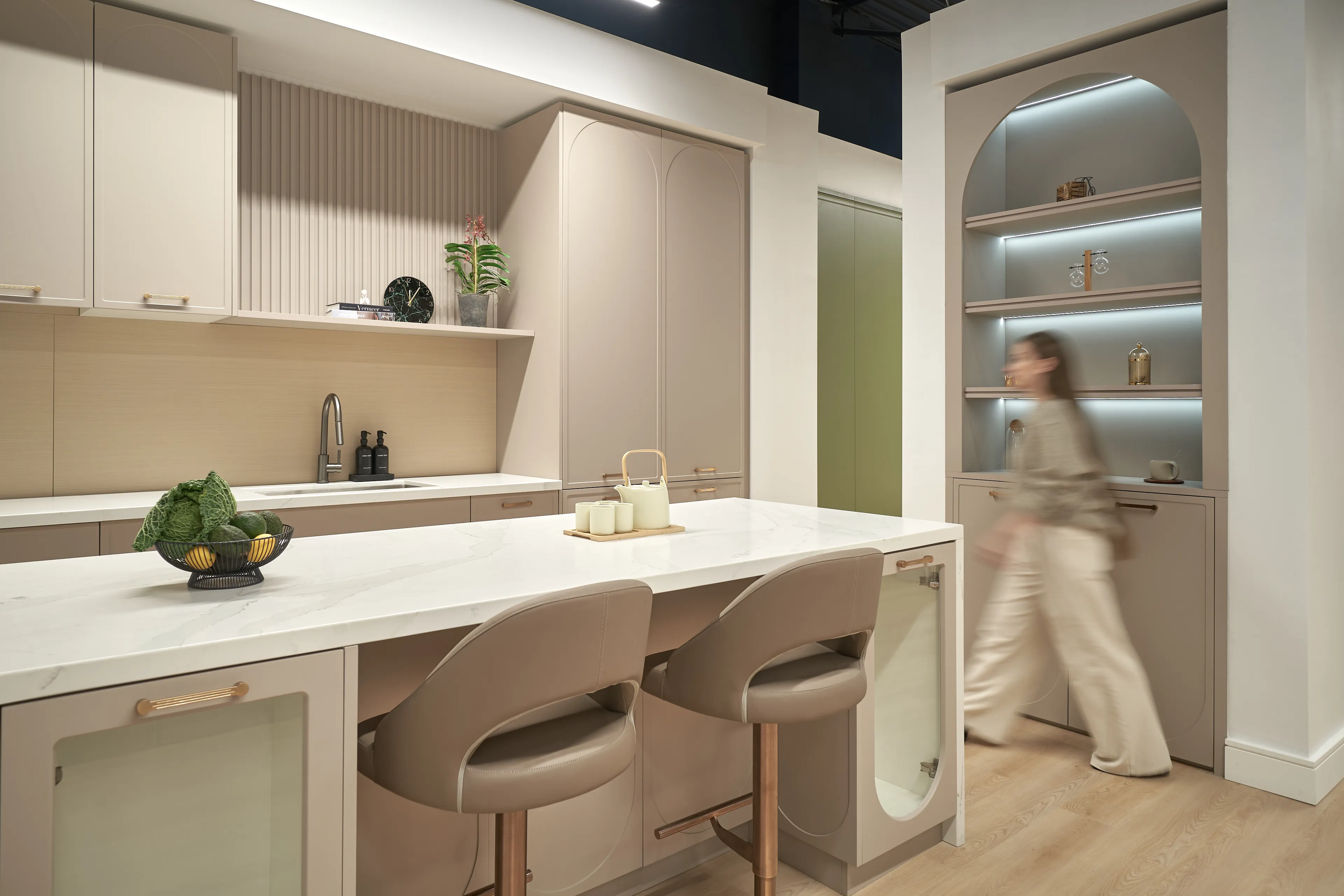 Modern Frameless Kitchens